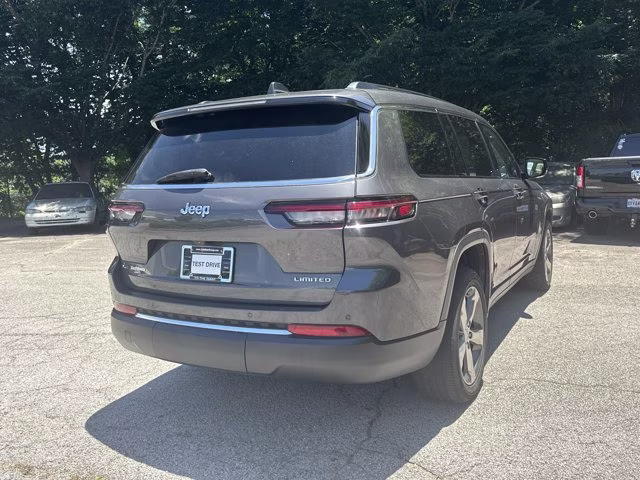 2022 Baltic Gray Metallic Clearcoat Jeep Grand Cherokee L Limited RWD SUV