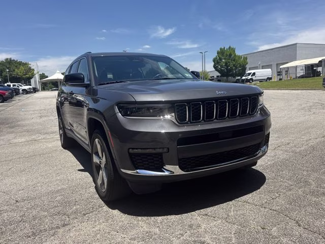 2022 Baltic Gray Metallic Clearcoat Jeep Grand Cherokee L Limited RWD SUV