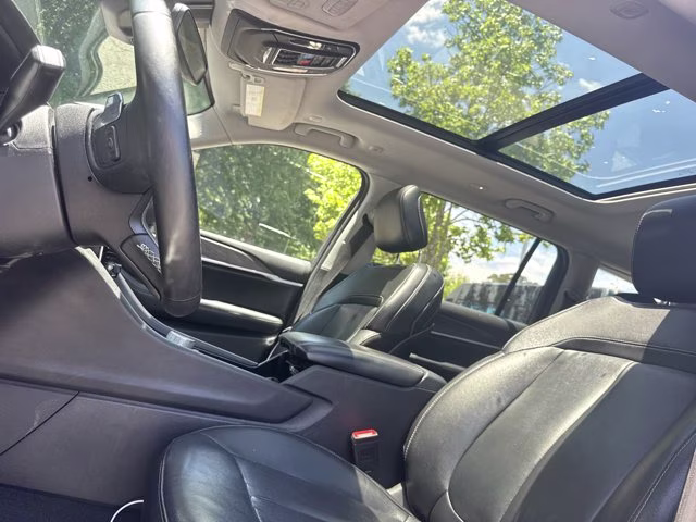 2022 Baltic Gray Metallic Clearcoat Jeep Grand Cherokee L Limited RWD SUV