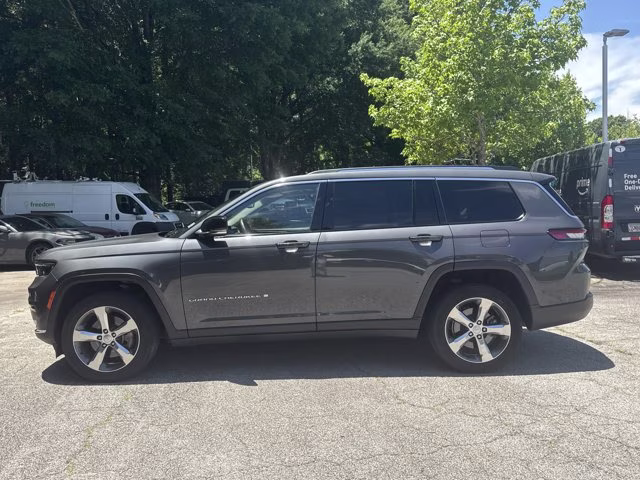 2022 Baltic Gray Metallic Clearcoat Jeep Grand Cherokee L Limited RWD SUV
