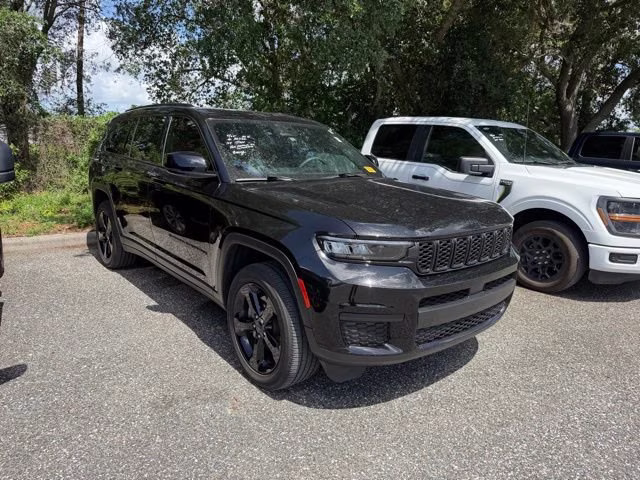 2024 Diamond Black Crystal Pearlcoat Jeep Grand Cherokee L Altitude X 4X4 SUV