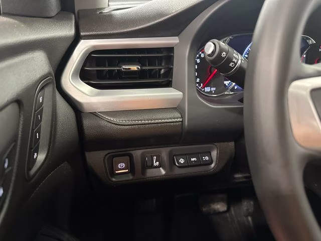 2023 Volcanic Red Tintcoat GMC Acadia SLT AWD SUV