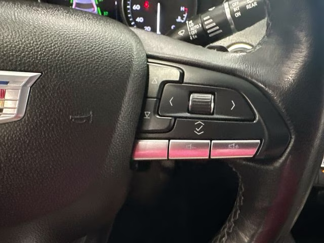 2023 Crystal White Tricoat Cadillac XT4 Premium Luxury AWD SUV