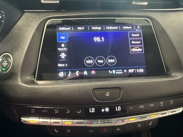 2023 Crystal White Tricoat Cadillac XT4 Premium Luxury AWD SUV