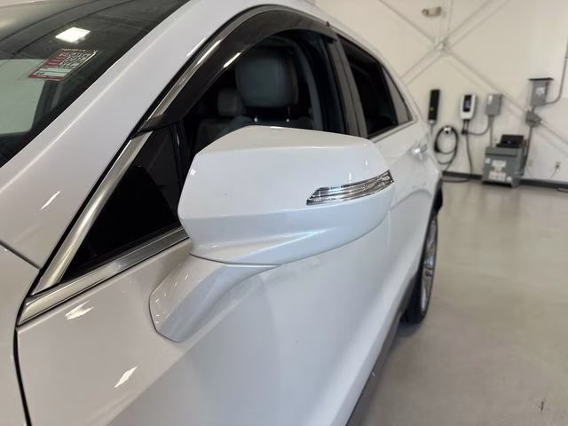 2023 Crystal White Tricoat Cadillac XT4 Premium Luxury AWD SUV