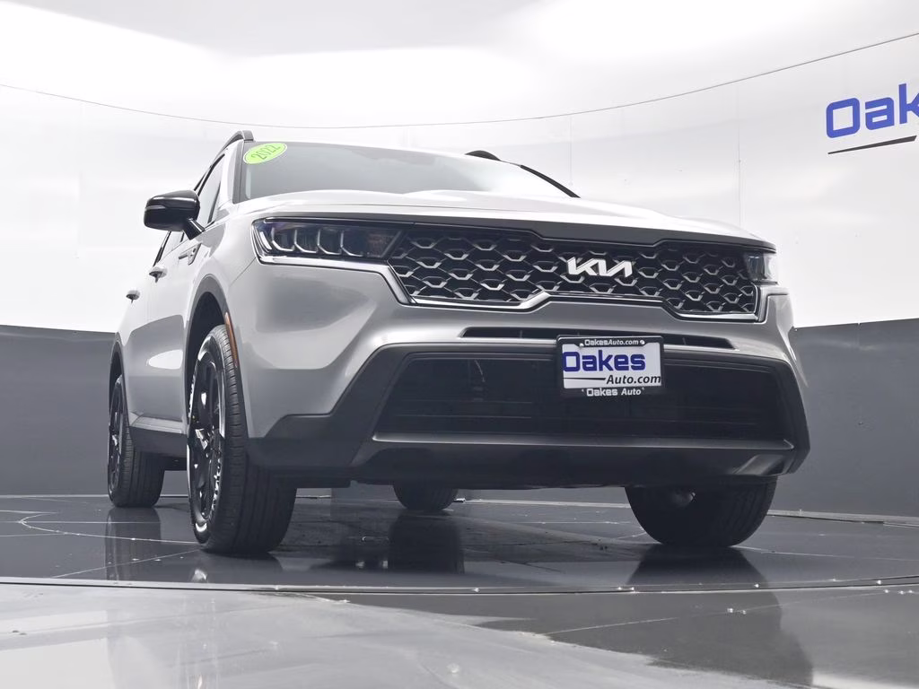 2022 Wolf Gray Kia Sorento S AWD SUV