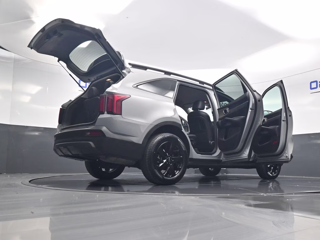 2022 Wolf Gray Kia Sorento S AWD SUV