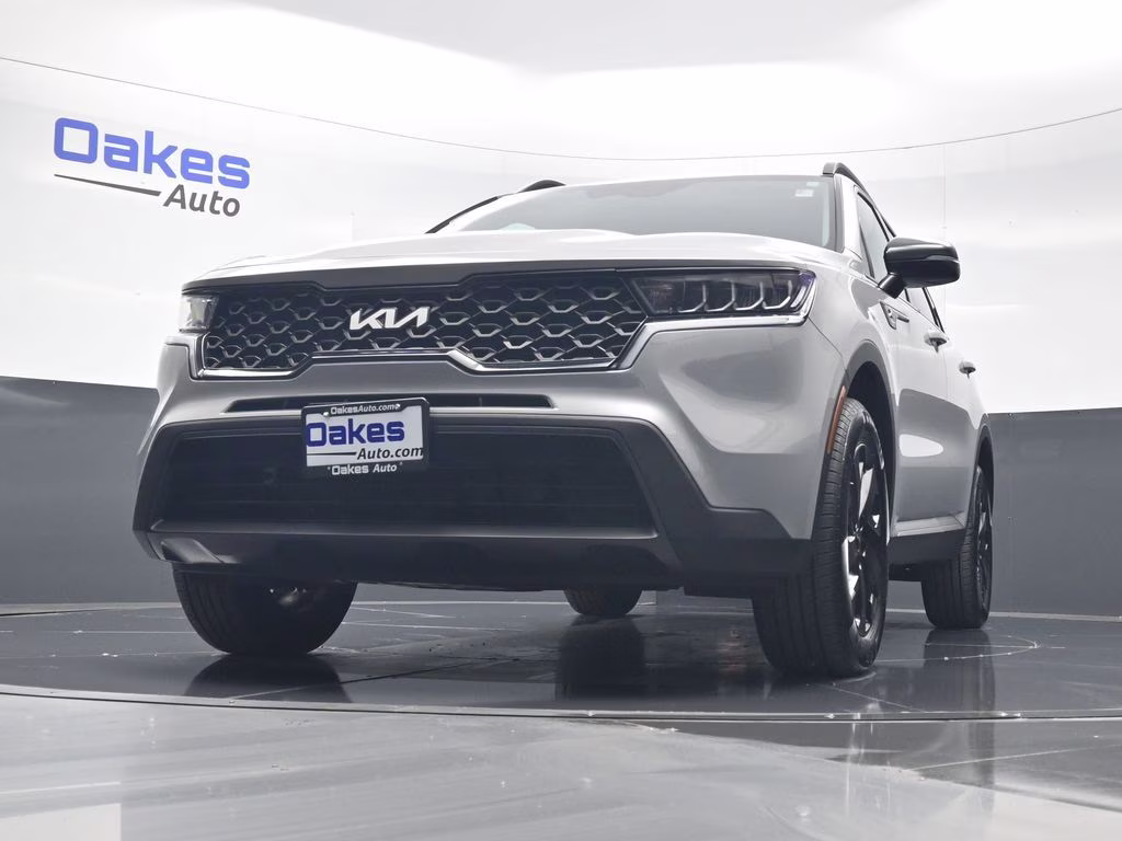 2022 Wolf Gray Kia Sorento S AWD SUV