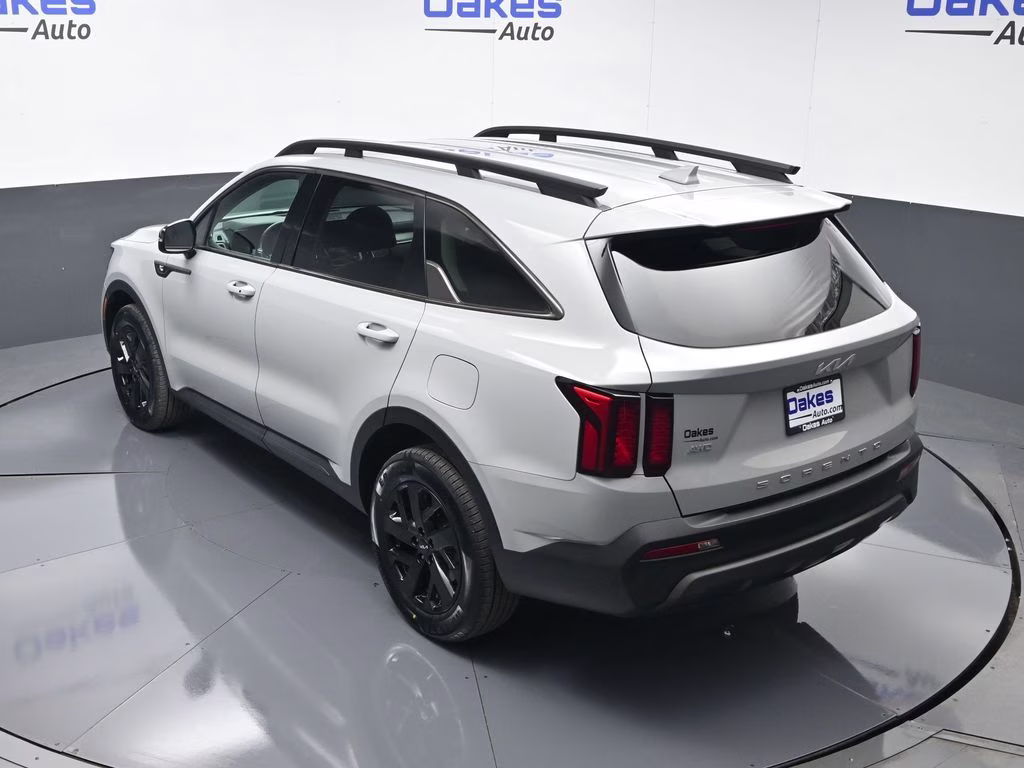 2022 Wolf Gray Kia Sorento S AWD SUV