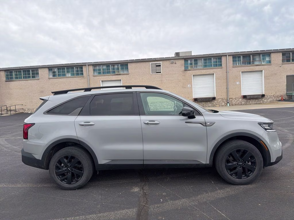 2022 Wolf Gray Kia Sorento S AWD SUV