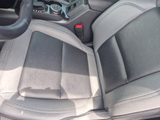 2024 Azure Gray Metallic Tri-Coat Ford Bronco Black Diamond 4X4 SUV