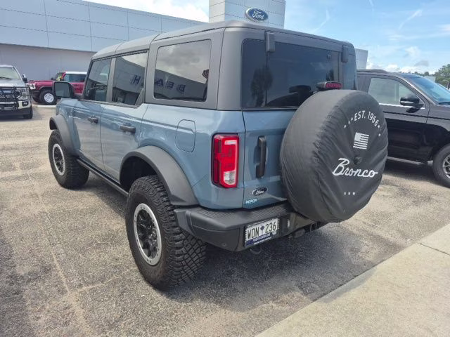 2024 Azure Gray Metallic Tri-Coat Ford Bronco Black Diamond 4X4 SUV