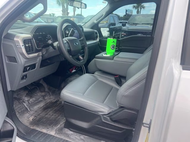 2023 Oxford White Ford F-150 XL RWD Truck