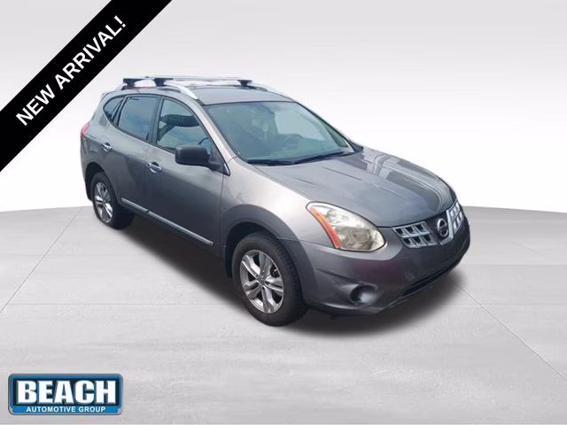2015 Platinum Graphite Nissan Rogue Select S FWD SUV
