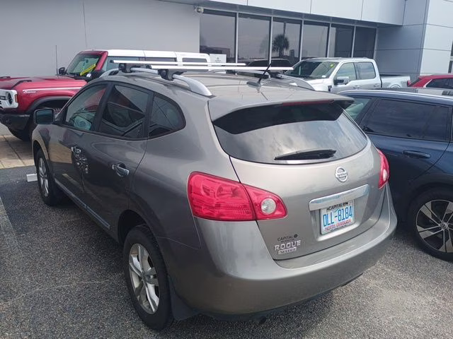 2015 Platinum Graphite Nissan Rogue Select S FWD SUV