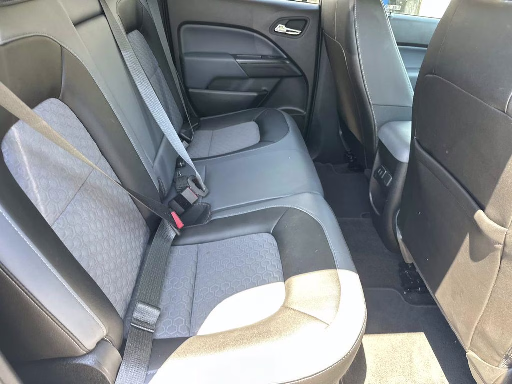 2016 Rainforest Green Metallic Chevrolet Colorado Z71 4X4 Truck