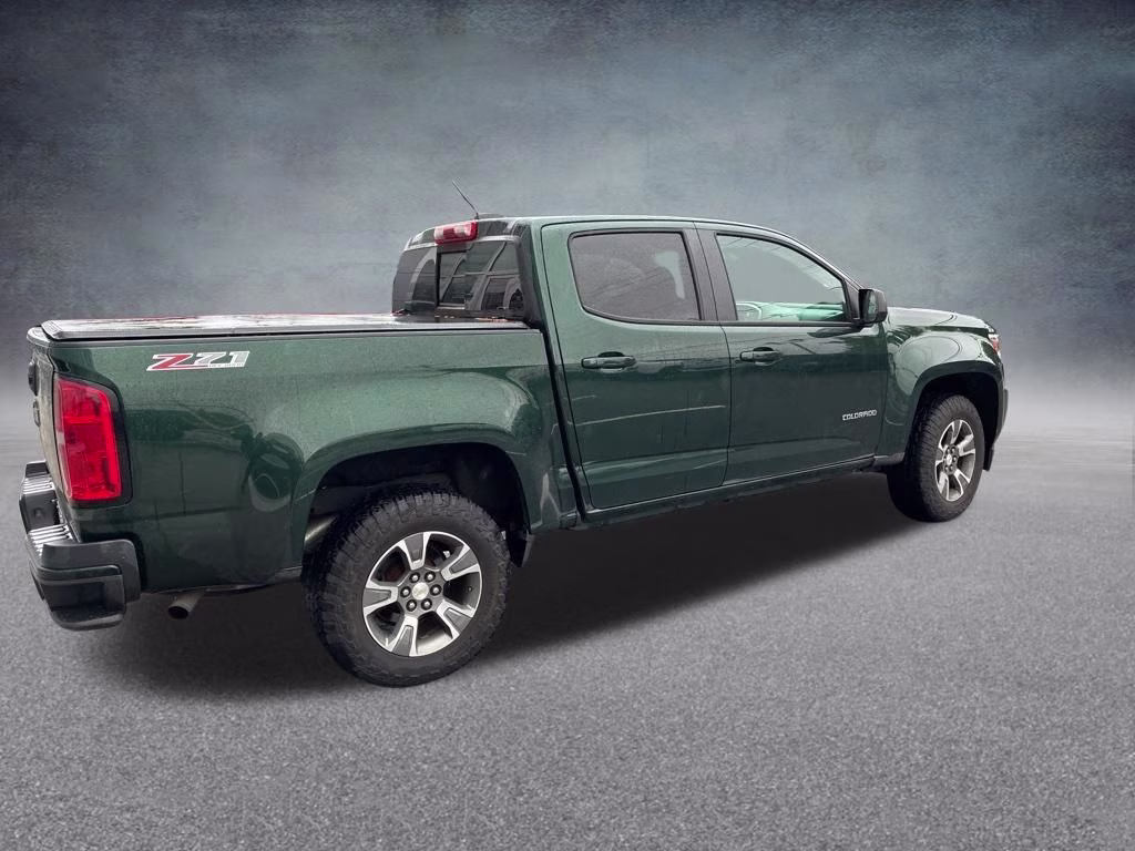 2016 Rainforest Green Metallic Chevrolet Colorado Z71 4X4 Truck