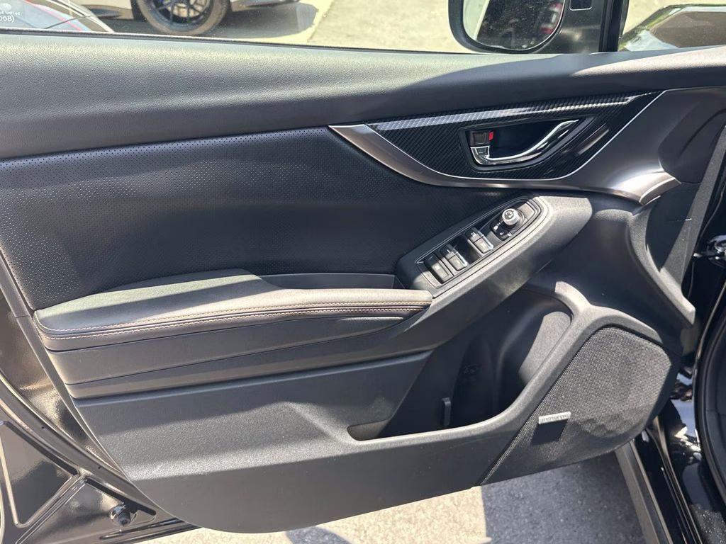 2018 Crystal Black Silica Subaru Crosstrek 2.0i Limited AWD SUV