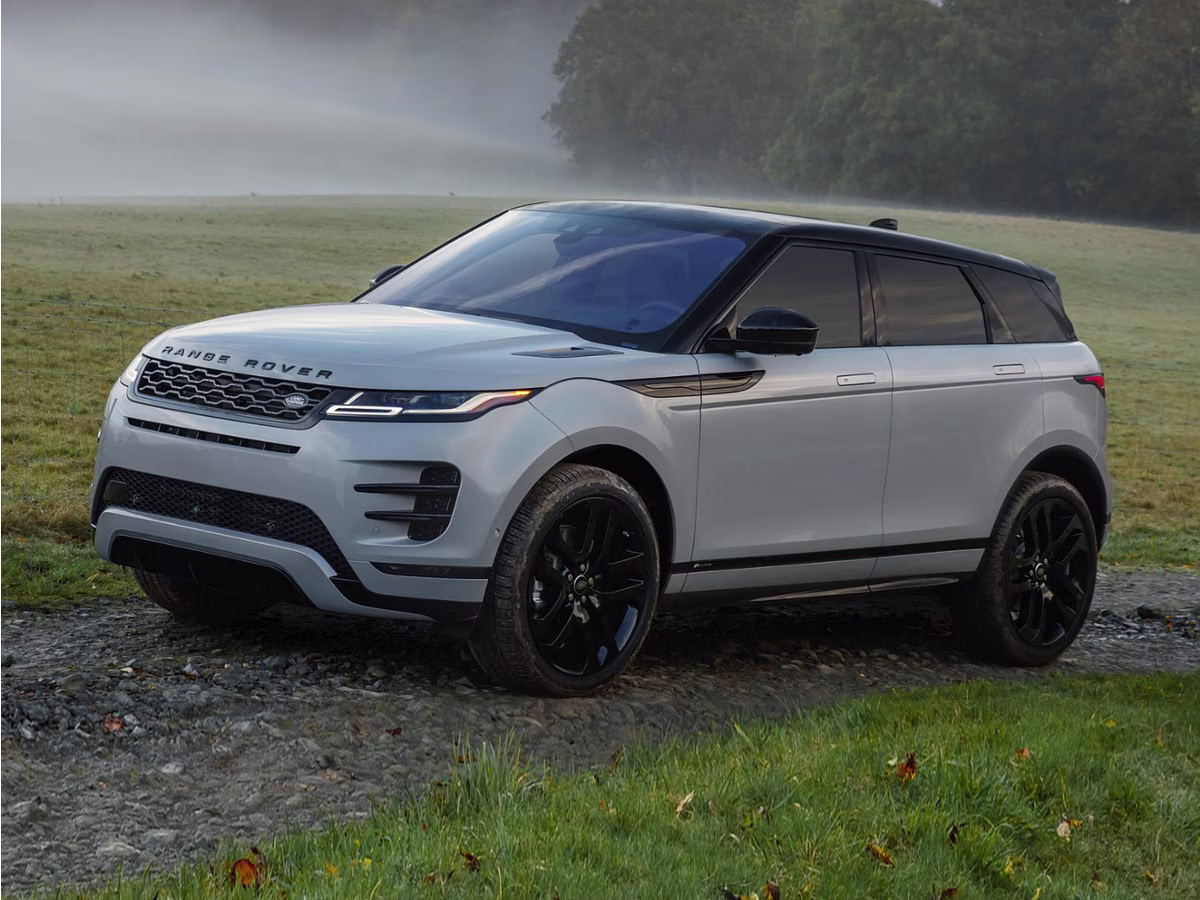 2022 Lantau Bronze Metallic Land Rover Range Rover Evoque R-Dynamic SE AWD SUV