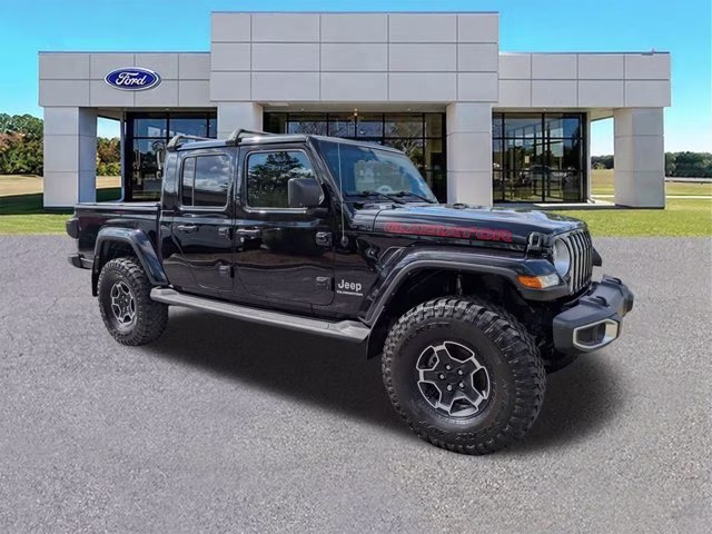 2021 Jeep Gladiator Overland's photo