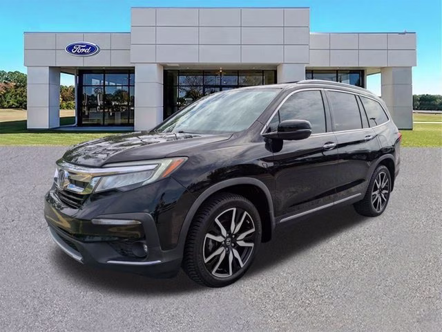2020 Black Honda Pilot Touring 7-Passenger AWD SUV