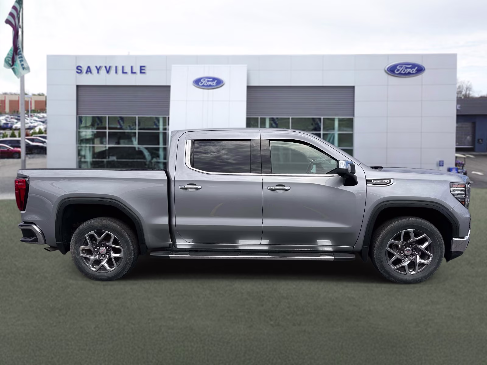 2024 Sterling Metallic GMC Sierra 1500 4WD Crew Cab 147 SLT 4X4 Truck