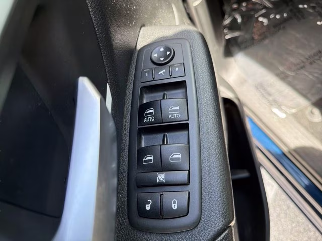 2019 Patriot Blue Pearlcoat Ram 1500 Big Horn/Lone Star 4X4 Truck