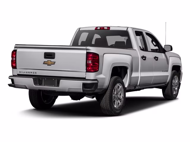 2017 Silver Ice Metallic Chevrolet Silverado 1500 Custom RWD Truck