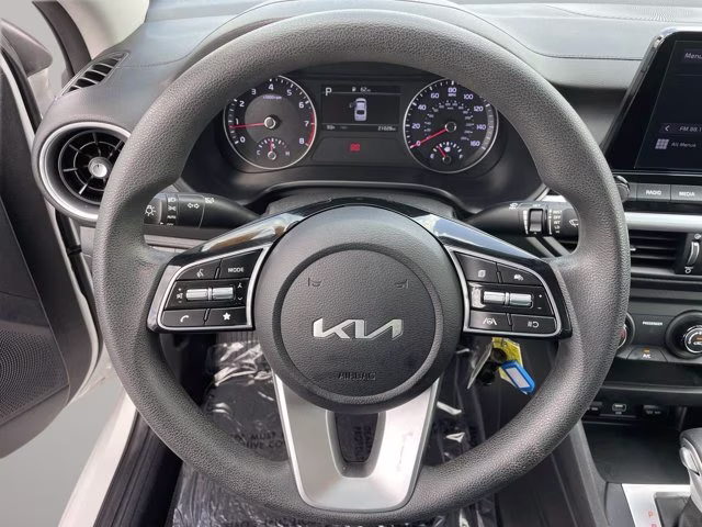 2023 Snow White Pearl Kia Forte LXS FWD Sedan
