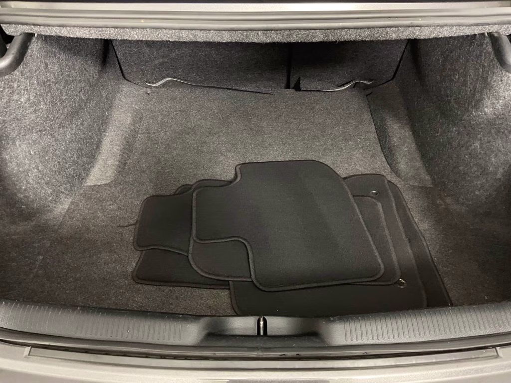 2023 Granite Dodge Charger SXT RWD Sedan