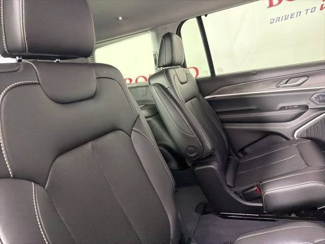 2023 Bright White Clearcoat Jeep Grand Cherokee L Limited RWD SUV
