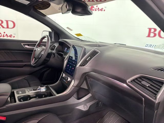 2024 Blue Metallic Ford Edge ST Line AWD SUV