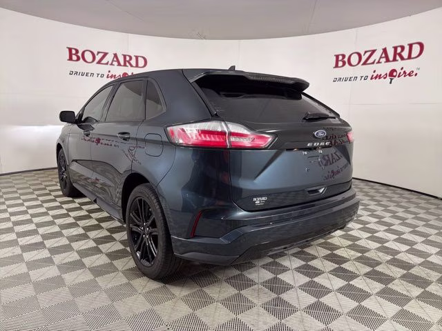2024 Blue Metallic Ford Edge ST Line AWD SUV