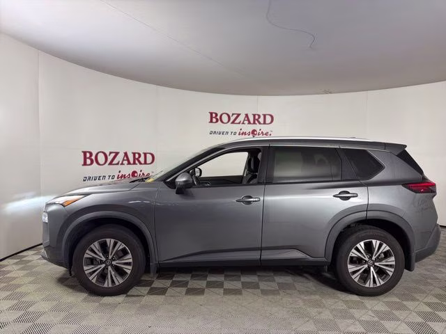 2021 Gun Metallic Nissan Rogue SV AWD SUV