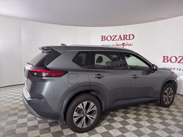 2021 Gun Metallic Nissan Rogue SV AWD SUV