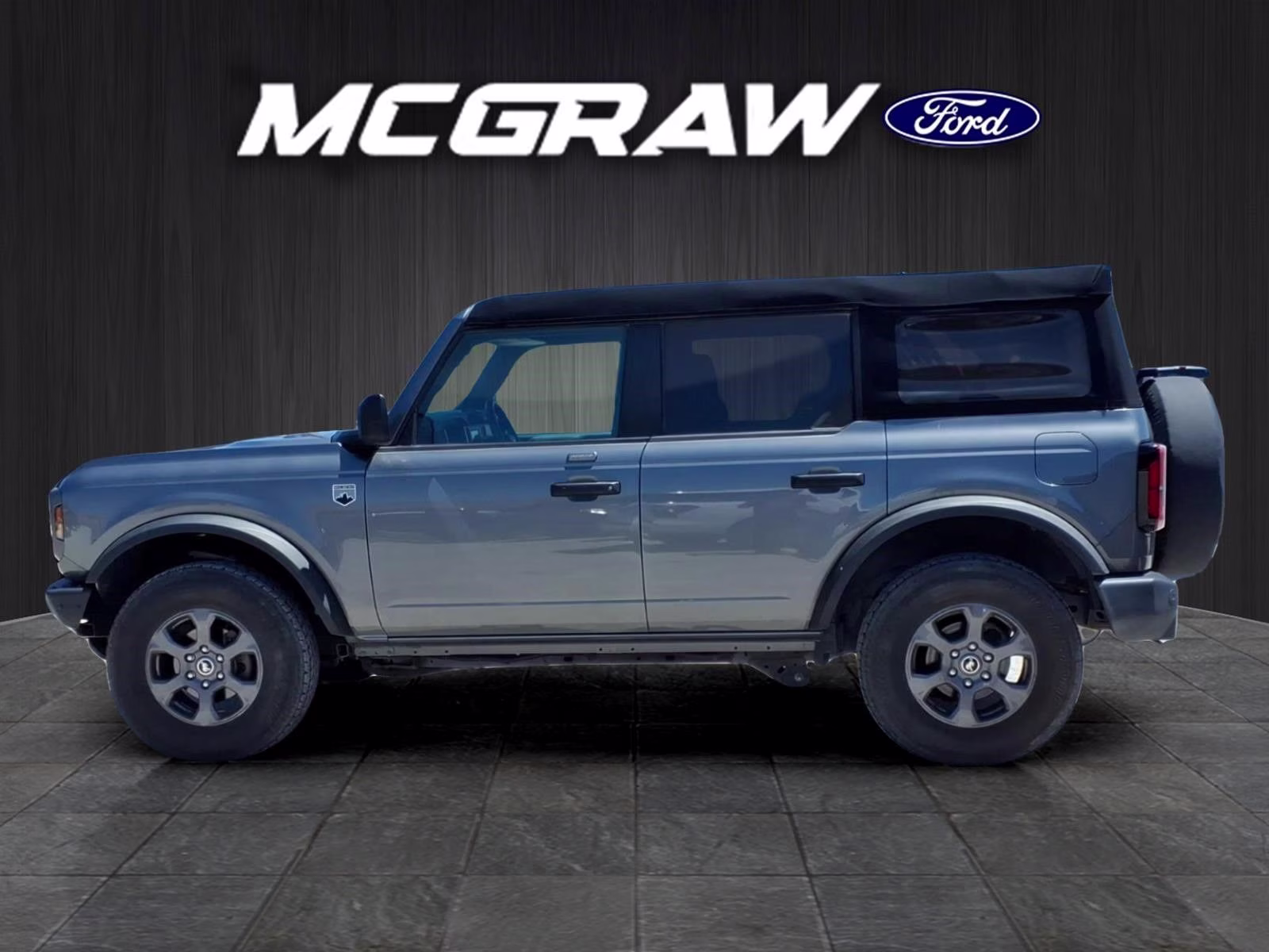 2023 Carbonized Gray Metallic Ford Bronco Big Bend 4X4 SUV
