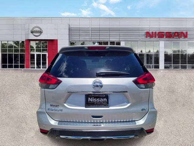 2020 Brilliant Silver Metallic Nissan Rogue SV FWD SUV