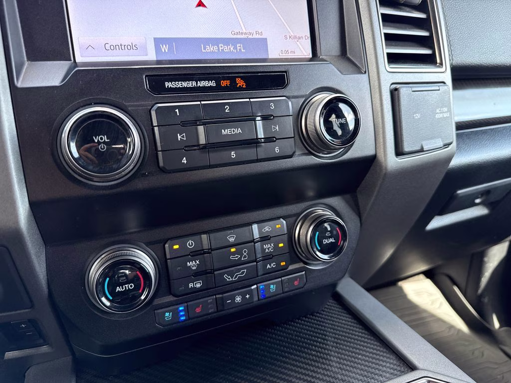 2020 Magnetic Metallic Ford F-150 Raptor 4X4 Truck