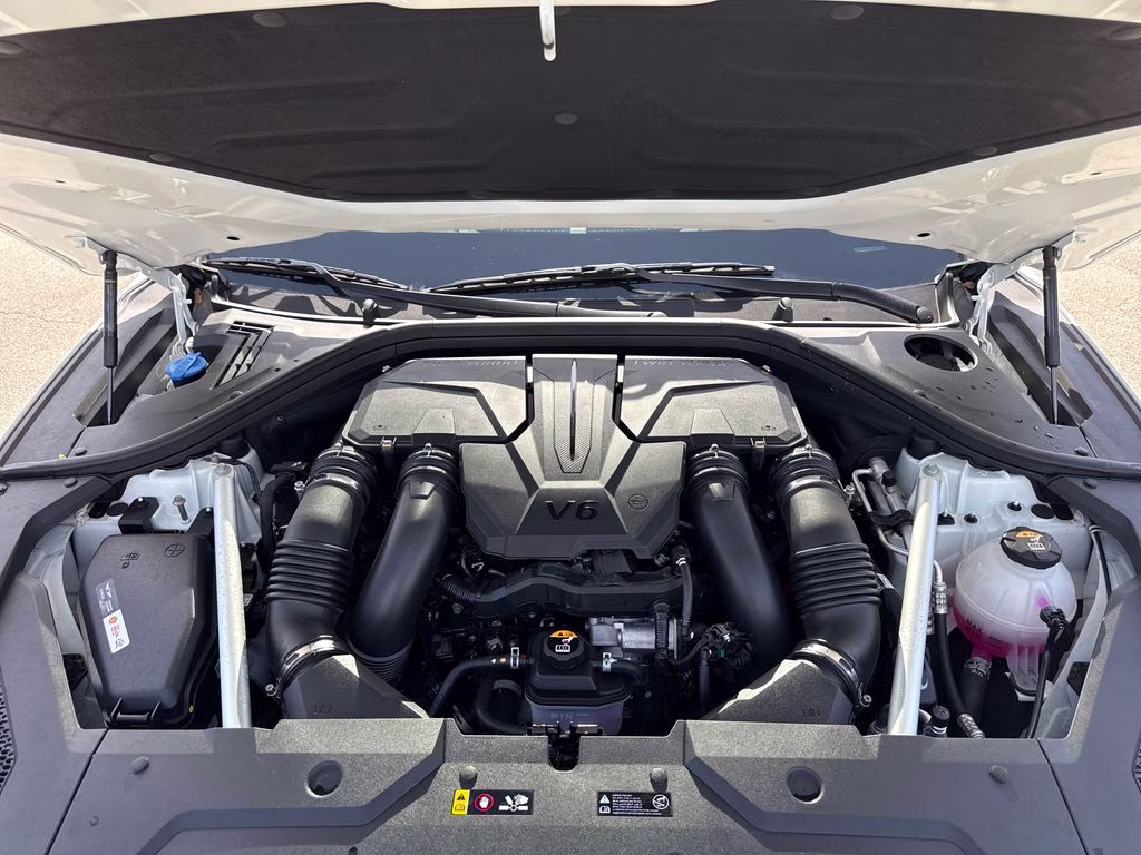2025 Uyuni White Genesis GV70 3.5T Sport Advanced AWD SUV