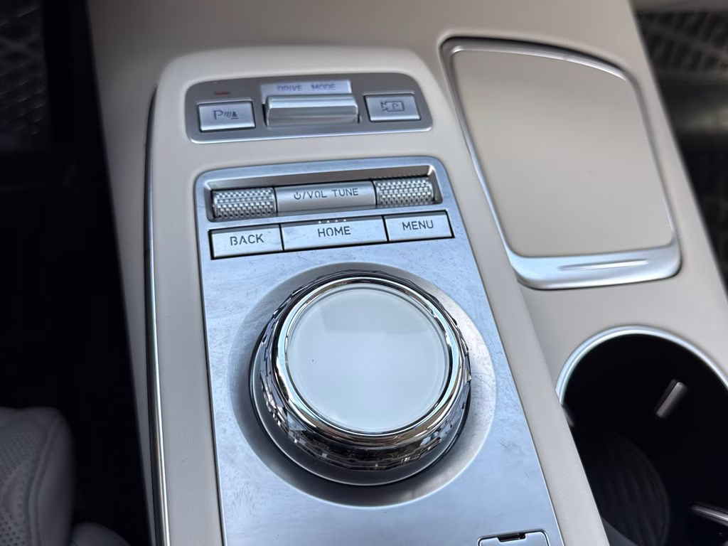 2025 Uyuni White Genesis GV70 3.5T Sport Advanced AWD SUV