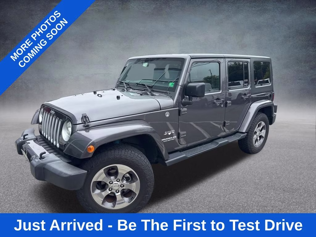 2017 Granite Crystal Metallic Clearcoat Jeep Wrangler Unlimited Sahara 4X4 SUV