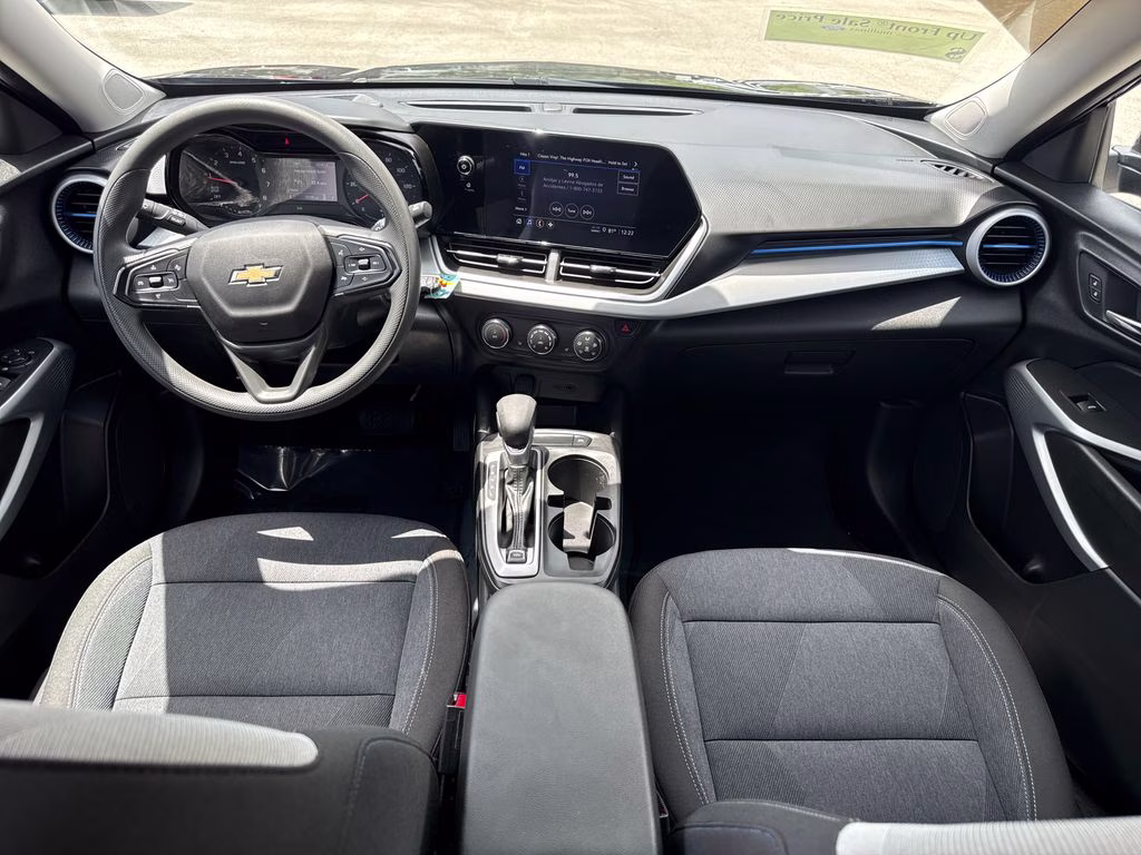 2024 Mosaic Black Metallic Chevrolet Trax LS FWD SUV