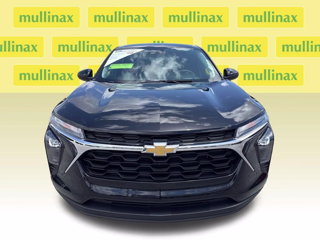 2024 Mosaic Black Metallic Chevrolet Trax LS FWD SUV
