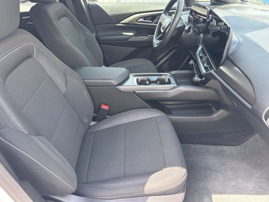 2026 Summit White Chevrolet Equinox EV LT FWD SUV