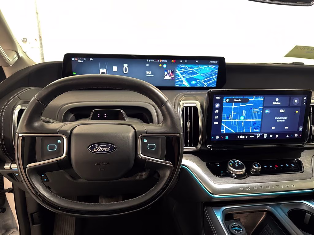 2025 Oxford White Ford Expedition Max Platinum 4X4 SUV