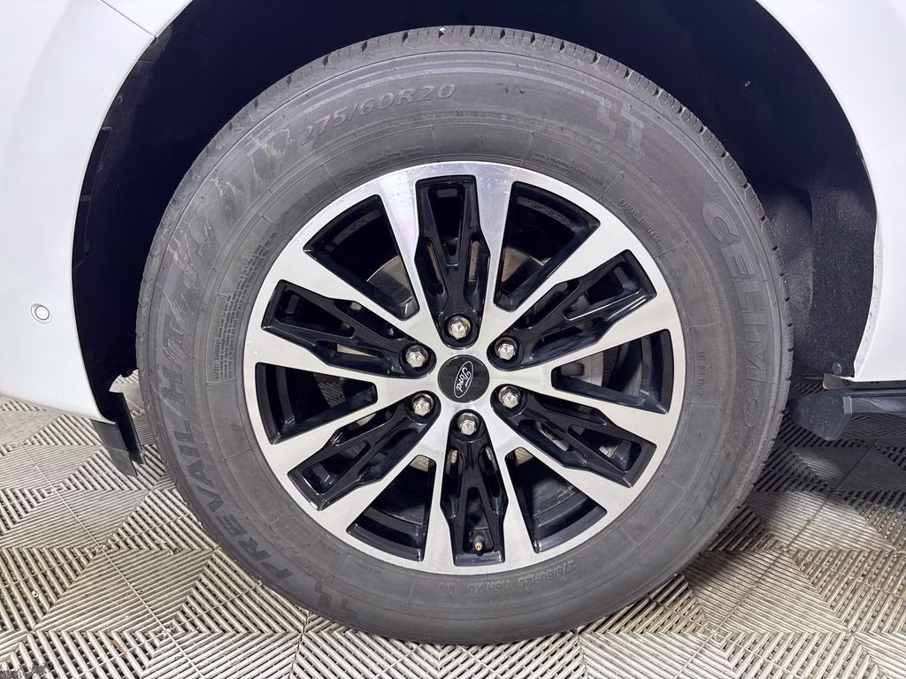 2025 Oxford White Ford Expedition Max Platinum 4X4 SUV