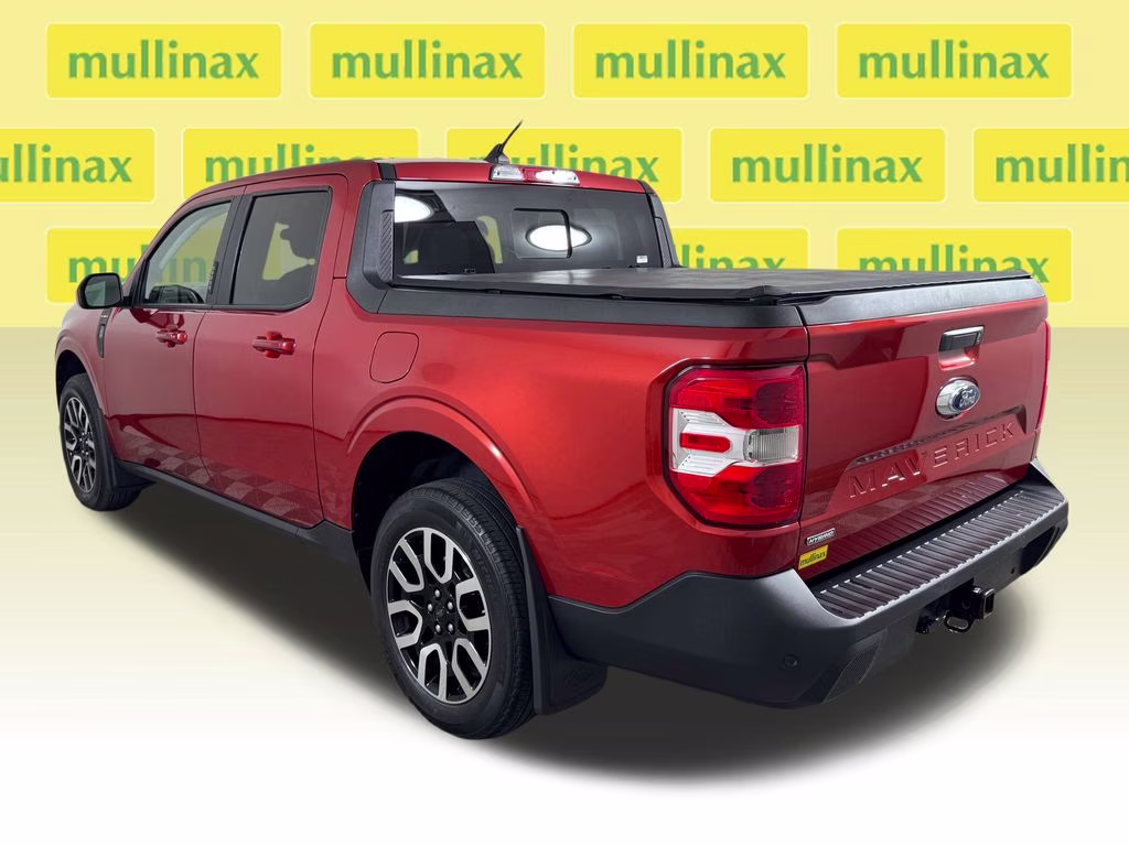 2022 Hot Pepper Red Tinted Clearcoat Metallic Ford Maverick Lariat FWD Truck