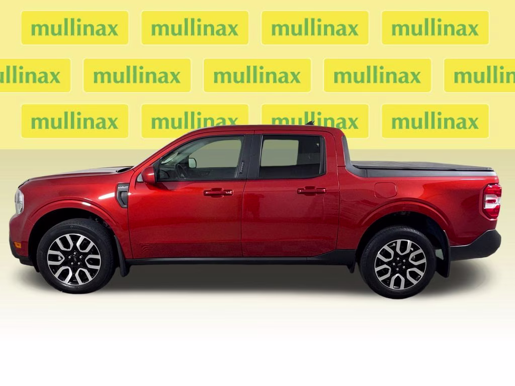 2022 Hot Pepper Red Tinted Clearcoat Metallic Ford Maverick Lariat FWD Truck