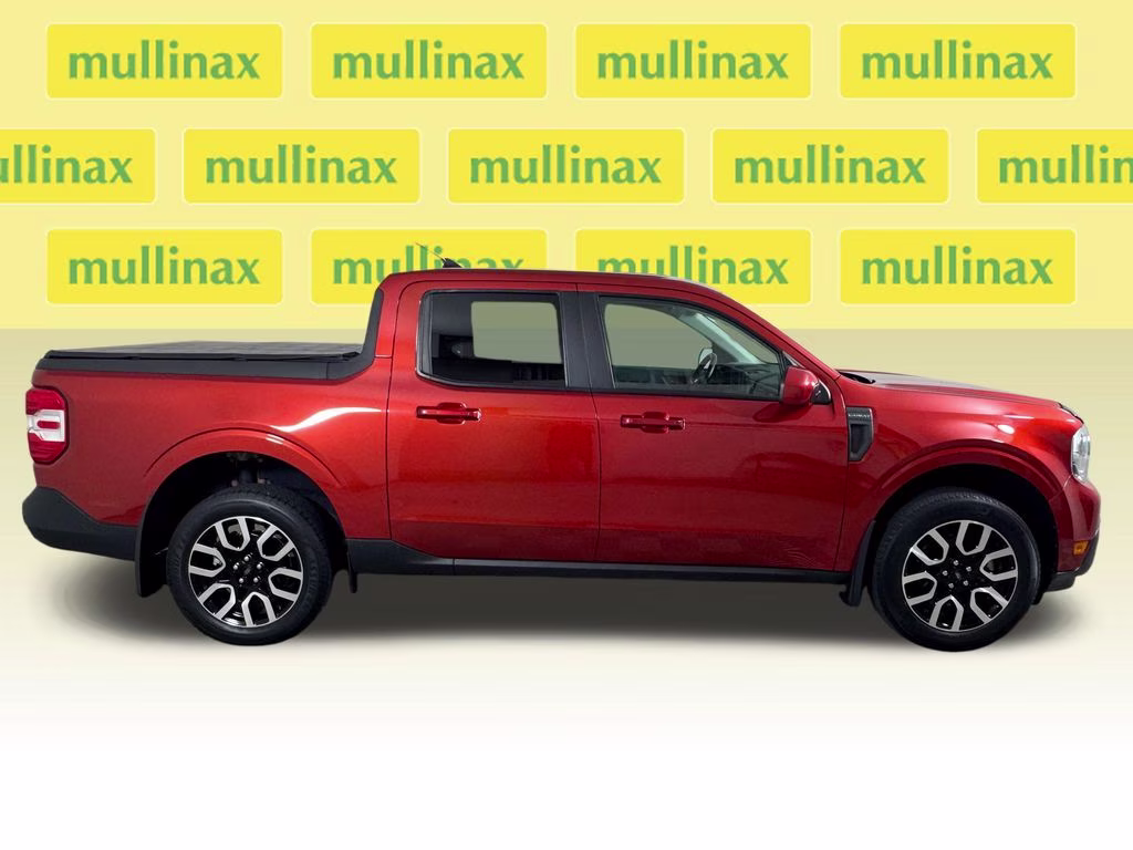 2022 Hot Pepper Red Tinted Clearcoat Metallic Ford Maverick Lariat FWD Truck