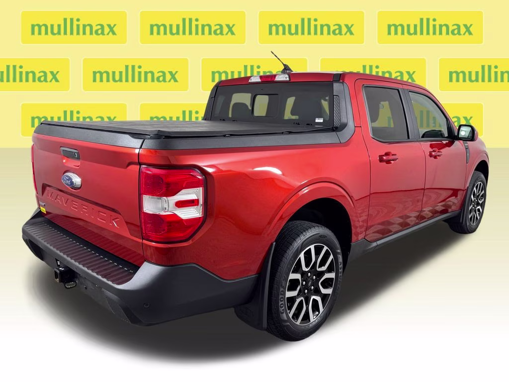 2022 Hot Pepper Red Tinted Clearcoat Metallic Ford Maverick Lariat FWD Truck